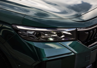 Подержанный автомобиль Voyah Free 2025 года (6 фото)