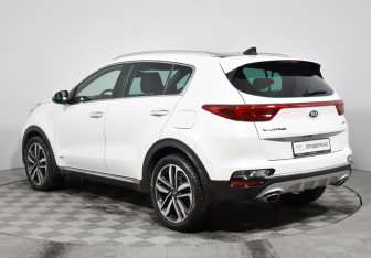 Подержанный автомобиль Kia Sportage 2018 года (7 фото)