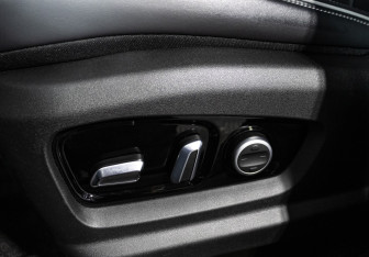 Подержанный автомобиль Jaecoo J7 2023 года (16 фото)