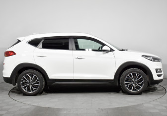 Подержанный автомобиль Hyundai Tucson 2018 года (4 фото)