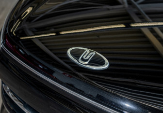 Новый Москвич 3 2024 (6 фото)