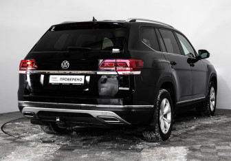 Подержанный автомобиль Volkswagen Teramont 2019 года (5 фото)