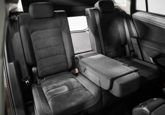 Подержанный автомобиль Volkswagen Tiguan 2017 года (25 фото)