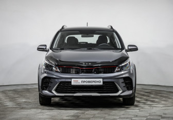 Подержанный автомобиль Kia Rio Hatchback 2021 года (2 фото)