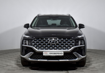 Подержанный автомобиль Hyundai Santa Fe 2021 года (2 фото)