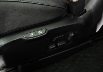 Подержанный автомобиль Kia Carnival 2022 года (28 фото)