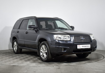 Подержанный автомобиль Subaru Forester Suv 2007 года (3 фото)