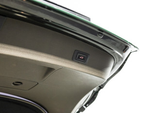 Подержанный автомобиль Audi A7 2015 года (28 фото)