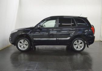 Подержанный автомобиль Chery Tiggo 3 2018 года (8 фото)