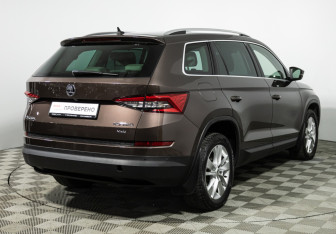 Подержанный автомобиль Skoda Kodiaq 2019 года (5 фото)