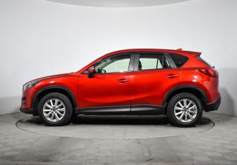 Подержанный автомобиль Mazda CX-5 2015 года (8 фото)