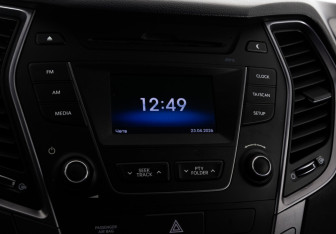 Подержанный автомобиль Hyundai Santa Fe 2012 года (17 фото)