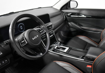 Подержанный автомобиль Kia Seltos 2024 года (9 фото)