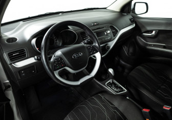 Подержанный автомобиль Kia Picanto 2016 года (11 фото)