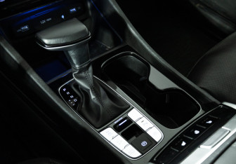 Подержанный автомобиль Hyundai Tucson 2021 года (16 фото)