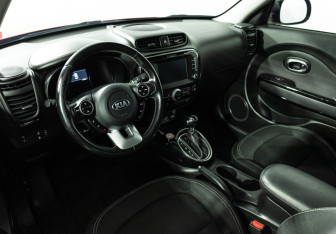 Подержанный автомобиль Kia Soul 2018 года (11 фото)