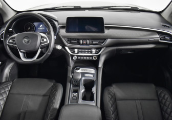 Подержанный автомобиль Foton Tunland G7 2023 года (13 фото)