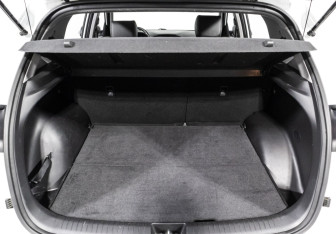 Подержанный автомобиль Hyundai Creta 2020 года (15 фото)