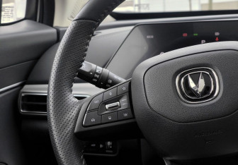 Подержанный автомобиль Changan UNI-T 2023 года (39 фото)