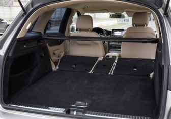 Подержанный автомобиль Mercedes-Benz GLC Coupe 2019 года (30 фото)