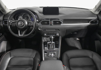 Подержанный автомобиль Mazda CX-5 2021 года (13 фото)