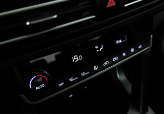 Подержанный автомобиль Kia Seltos 2020 года (16 фото)