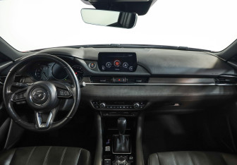 Подержанный автомобиль Mazda 6 Sedan 2020 года (10 фото)