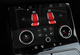 Подержанный автомобиль Land Rover Range Rover Velar 2019 года (21 фото)