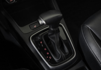 Подержанный автомобиль Kia Rio Hatchback 2019 года (18 фото)