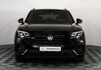 Подержанный автомобиль Volkswagen Touareg 2019 года (3 фото)