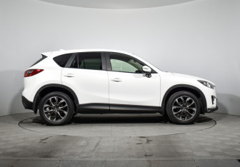 Подержанный автомобиль Mazda CX-5 2015 года (4 фото)