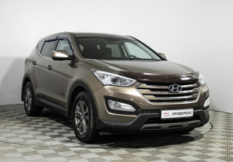 Подержанный автомобиль Hyundai Santa Fe 2013 года (3 фото)