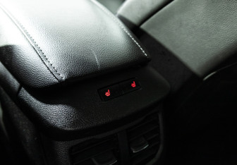 Подержанный автомобиль Ford Mondeo Sedan 2014 года (21 фото)