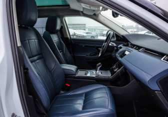 Подержанный автомобиль Land Rover Range Rover Evoque 2020 года (29 фото)