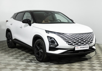 Подержанный автомобиль Omoda C5 2023 года (3 фото)