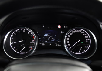 Подержанный автомобиль Toyota Camry Sedan 2021 года (12 фото)