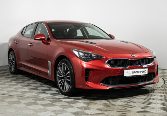 Подержанный автомобиль Kia Stinger 2018 года (3 фото)