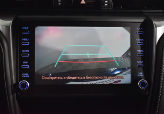 Подержанный автомобиль Toyota Fortuner 2021 года (15 фото)