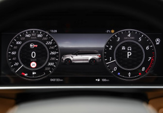 Подержанный автомобиль Land Rover Range Rover Sport 2019 года (14 фото)