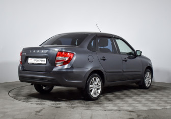 Подержанный автомобиль LADA (ВАЗ) Granta Sedan 2019 года (5 фото)