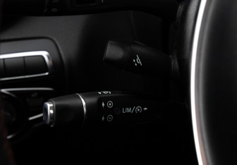 Подержанный автомобиль Mercedes-Benz GLC AMG 2016 года (30 фото)