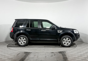 Подержанный автомобиль Land Rover Freelander 2012 года (4 фото)
