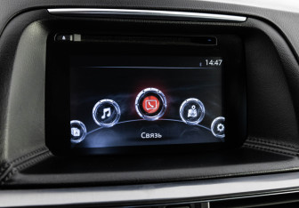 Подержанный автомобиль Mazda CX-5 2015 года (15 фото)