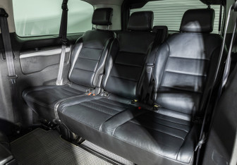 Подержанный автомобиль Citroen SpaceTourer 2017 года (21 фото)