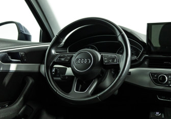 Подержанный автомобиль Audi A4 Sedan 2015 года (15 фото)