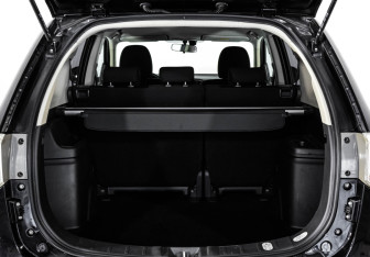 Подержанный автомобиль Mitsubishi Outlander 2012 года (19 фото)