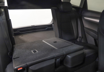 Подержанный автомобиль Skoda Karoq 2021 года (26 фото)