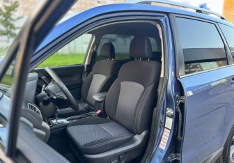 Подержанный автомобиль Subaru Forester Suv 2017 года (23 фото)