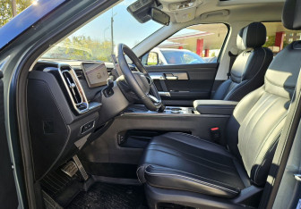 Подержанный автомобиль Jaecoo J7 2023 года (9 фото)