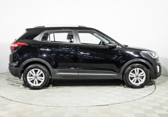 Подержанный автомобиль Hyundai Creta 2018 года (4 фото)